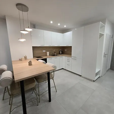 Apartment Lumina 209 *